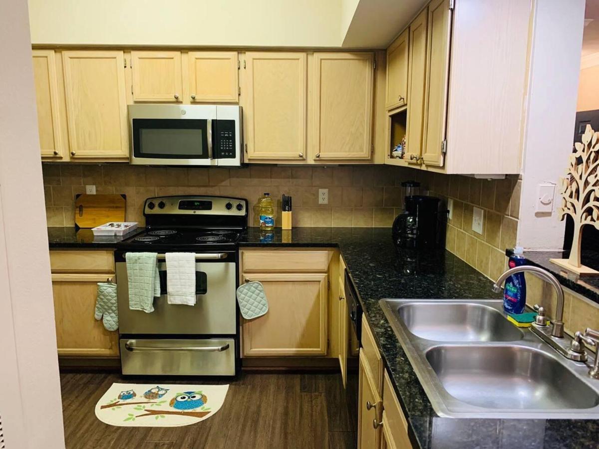 2 Bedroom Easy Access To Med Center, Nrg, Downtown Houston Exterior foto